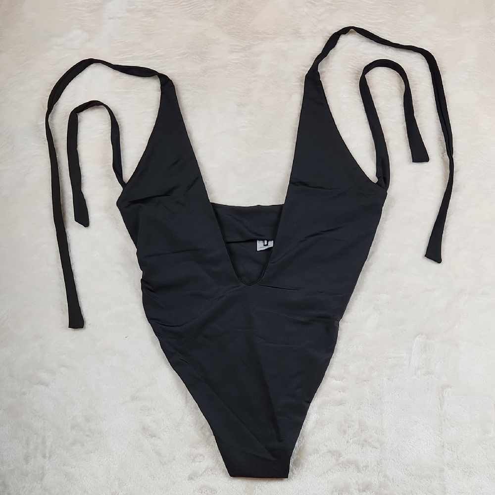 Fashion Nova Black Women's One Piece Swimsuit